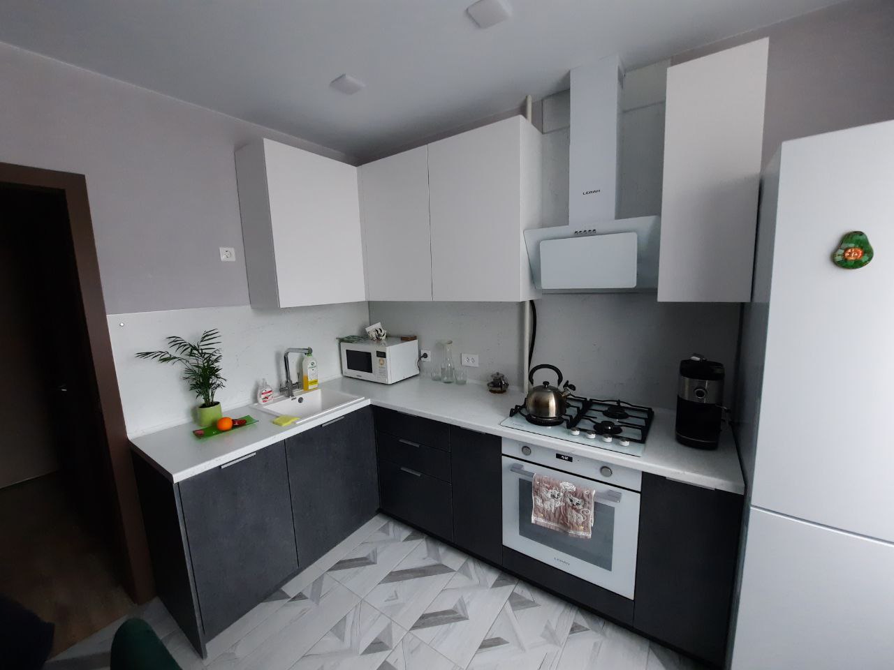 Как выбрать форму гарнитура под вашу планировку и не пожалеть после ремонта